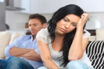 Bố vạch trần con gái ngoại tình giúp con rể giành lại tài sản