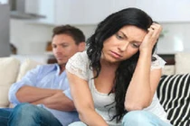 Bố vạch trần con gái ngoại tình giúp con rể giành lại tài sản