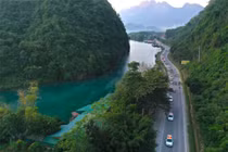 Vẻ đẹp con người rẻo cao Hà Giang qua chuyến caravan độc nhất vô nhị