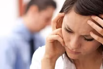 Quay về với vợ con, nhưng chồng vẫn chưa quên nhân tình