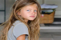 Cuộc sống của bé gái đẹp nhất thế giới khi bước sang tuổi 18