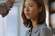 Vợ bầu to vượt mặt cay đắng nghe lời nói khi say của chồng