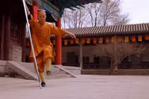 Video: Để trở thành võ sư Thiếu Lâm, bạn phải trải qua bài kiểm tra gắt gao