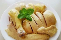 Video: Vua đầu bếp chỉ cách chặt gà trong một nốt nhạc