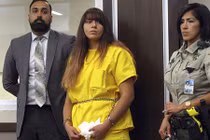 Lái xe gây tai nạn, chị vẫn mải mê livestream cảnh em gái hấp hối