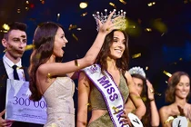 Hoa hậu Ukraine 2018 bị tước danh hiệu vì lộ bằng chứng đã sinh con