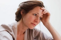 Bỏ con thơ chạy theo tình mới và kết đắng của người phụ nữ