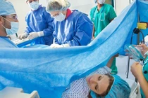 Cái dại lớn nhất của tôi là cho chồng vào phòng sinh!