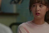 Nghe lén mẹ chồng nói chuyện với chị dâu mà tôi trực trào nước mắt