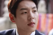 Tôi sốc nặng khi thấy người con gái trong quán karaoke