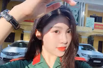 Nhan sắc 3 "hot girl quân nhân" khiến dân mạng đứng ngồi không yên