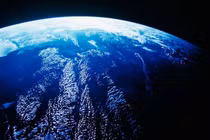 Trước khi có oxy, các dạng sống đầu tiên trên Trái đất đã hít thở chất độc này