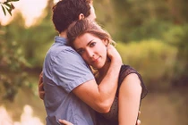 Có những người đến bên ta chỉ để ta thấy cách họ rời đi như thế nào