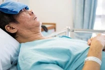 Vợ đầu độc chồng vì thường xuyên bị bạo hành