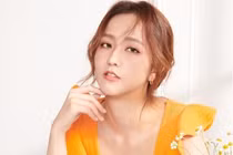 Nữ thần Đài Loan khiến fan tan chảy với ảnh chụp trên giường