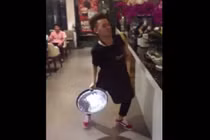 Video: Khi bạn thích “đan xơ” nhưng số phận bắt làm “o đờ“