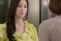 Trước khi ký đơn ly hôn, người vợ "trừng phạt" theo cách thức thâm sâu