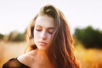 Hôn nhân 20 năm hạnh phúc bị đứt gánh bởi người bất ngờ