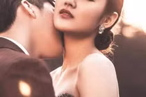 Đêm tân hôn nghe cuộc điện thoại lạ tôi bẽ bàng gục ngã