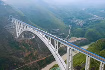 Trung Quốc: Tàu cao tốc Thượng Hải–Côn Minh chạy tốc độ "rùa bò"