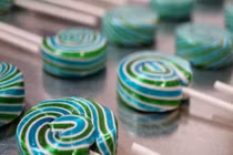 Bộ trưởng bị sa thải vì đặt mua 2 triệu USD tiền kẹo mút