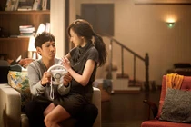 Chết ngất trước cách mà bạn trai ăn mừng chiến thắng của Olympic VN