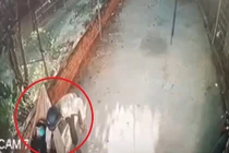 Thanh niên bị trộm "cuỗm" điện thoại khi đang ngủ