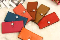 Ví tiền dính 5 "điểm chết" sau đây, làm ăn túng quẫn vay nợ quanh năm