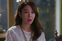 Ngỡ ngàng khi nhìn thấy đôi giày của chồng "soái ca" ở nhà sếp nữ