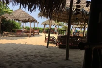 Vợ trẻ phát hiện chuyện đau lòng khi đi tìm chồng