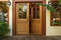 Mở cửa nhà thấy ngay 5 vật này xác định là mất lộc