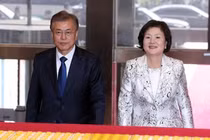 Chuyện tình chông gai của Tổng thống Hàn Quốc 
