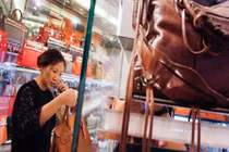 Người giàu bắt đầu bán tháo đồ xa xỉ khi khủng hoảng vì COVID-19