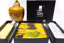 Cơm hộp "quý tộc" giá 2 triệu đồng/hộp có những gì?