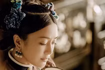 Ẩn ý phía sau búi tóc cồng kềnh của phụ nữ triều đại nhà Thanh