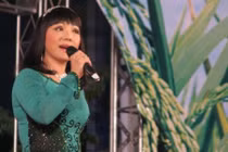 NSƯT Cẩm Tiên: Một thời khán giả chặn đường để xem mặt tôi