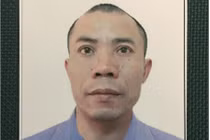 Nước mắt muộn màng sau song sắt của sát nhân giết bạn thân