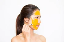 Thời điểm dùng mặt nạ nghệ để chị em có làn da hoàn hảo