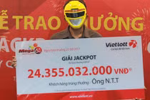 Người chơi lĩnh 24 tỷ đồng không tiết lộ trúng số với người nhà