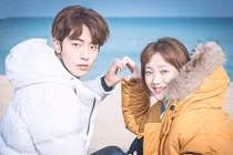 7 đôi tình nhân "yêu nhanh, chia tay vội" của showbiz Hàn