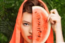 3 loại mặt nạ dưa hấu giúp chăm sóc làn da mịn đẹp, chống nhăn nheo