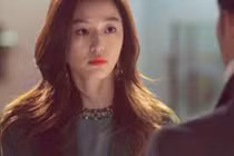 Chồng sắp cưới đột nhiên cạy tay đòi lại nhẫn cầu hôn