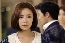 Chồng chở bồ đi chơi còn khoe ảnh, vợ "chốt" câu điếng người