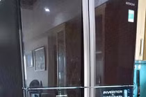 Tủ lạnh bỗng dưng phát tiếng nổ, người tiêu dùng hoang mang