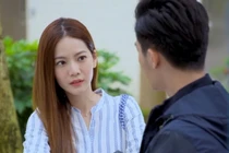 Nghẹn lòng vì chồng ghét bố mẹ vợ, cấm con sang thăm ông bà