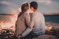 Yêu… là cất giữ hình ảnh của nhau thật sâu