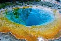 Chiêm ngưỡng cảnh đẹp "mê hồn" của 6 hố tự nhiên trên thế giới