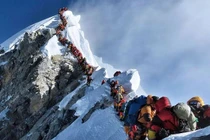 Bí mật rợn người khi nóc nhà thế giới 'tan chảy'