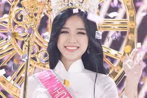 Chiều cao của Hoa hậu Đỗ Thị Hà bỗng dưng tăng lên 3cm trong một tháng