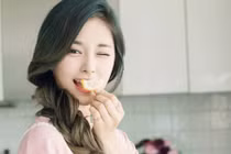 3 con giáp sự nghiệp phất lên, tiền bạc chất đầy nhà sau tuổi 30